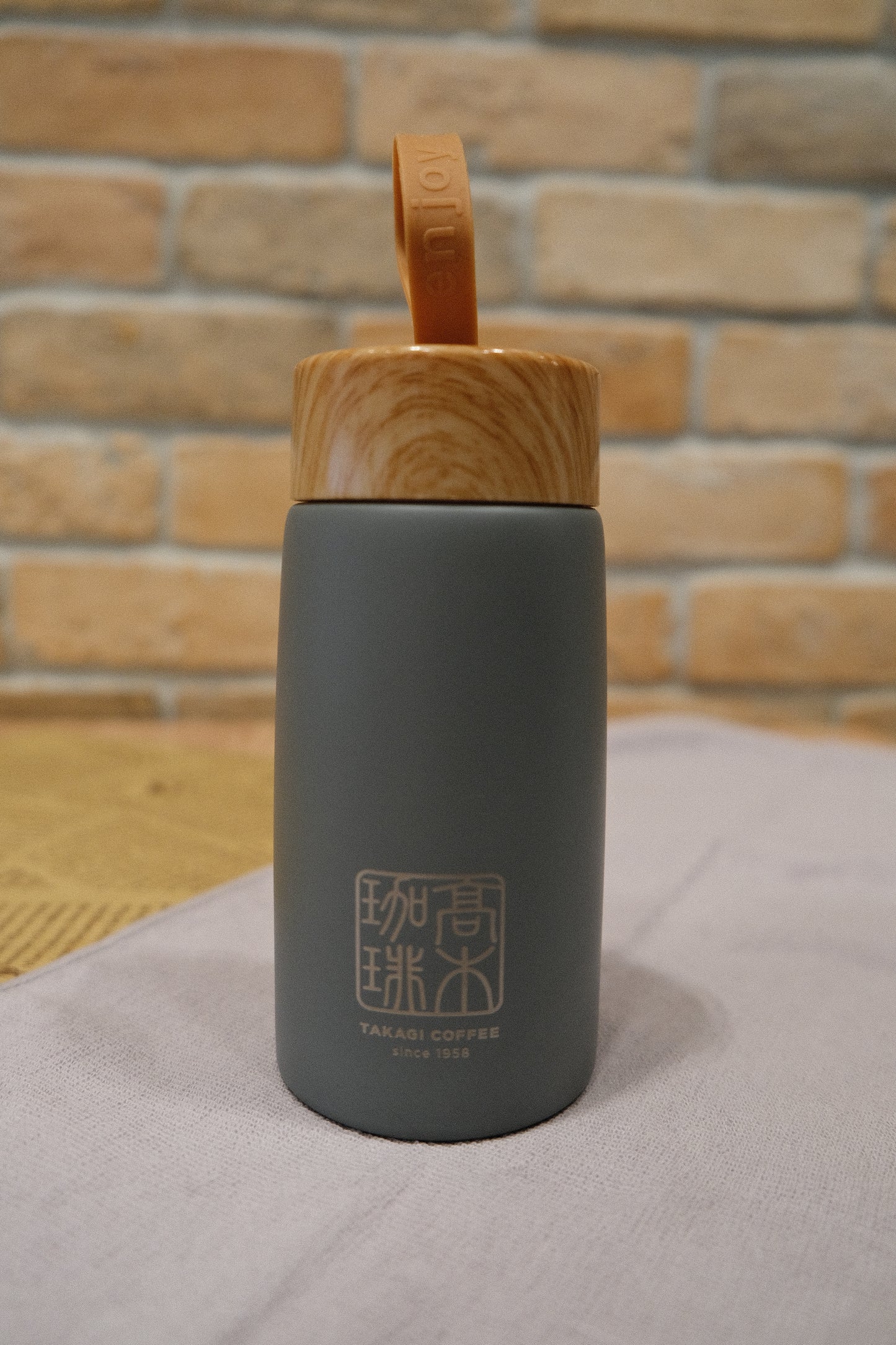 Takagi Bottle